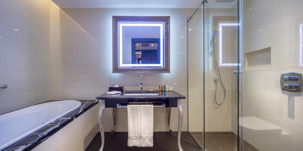 Hilton Podgorica Crna Gora - 9