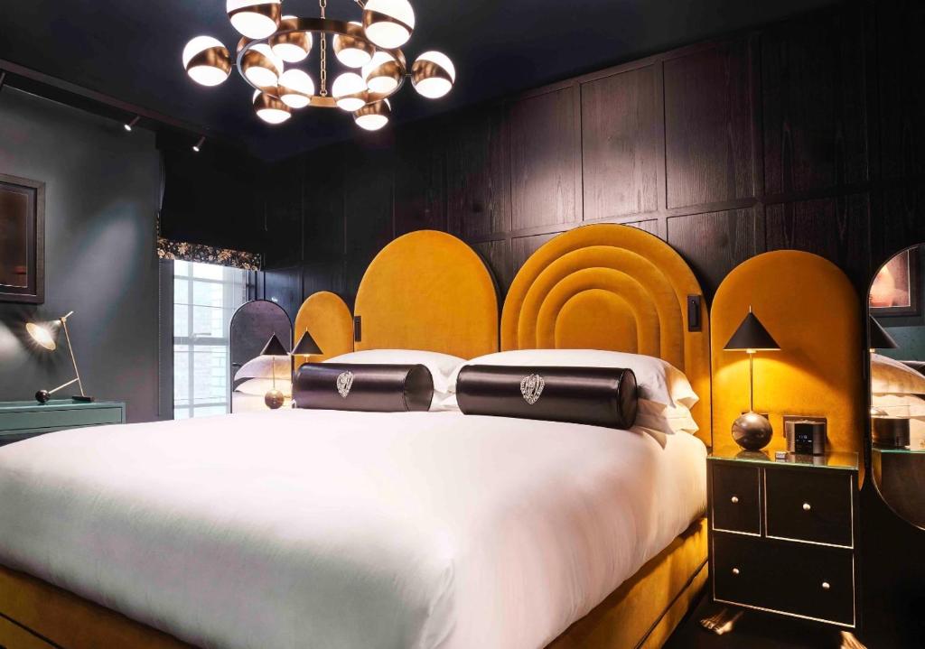 Chateau Denmark London - Resim 9