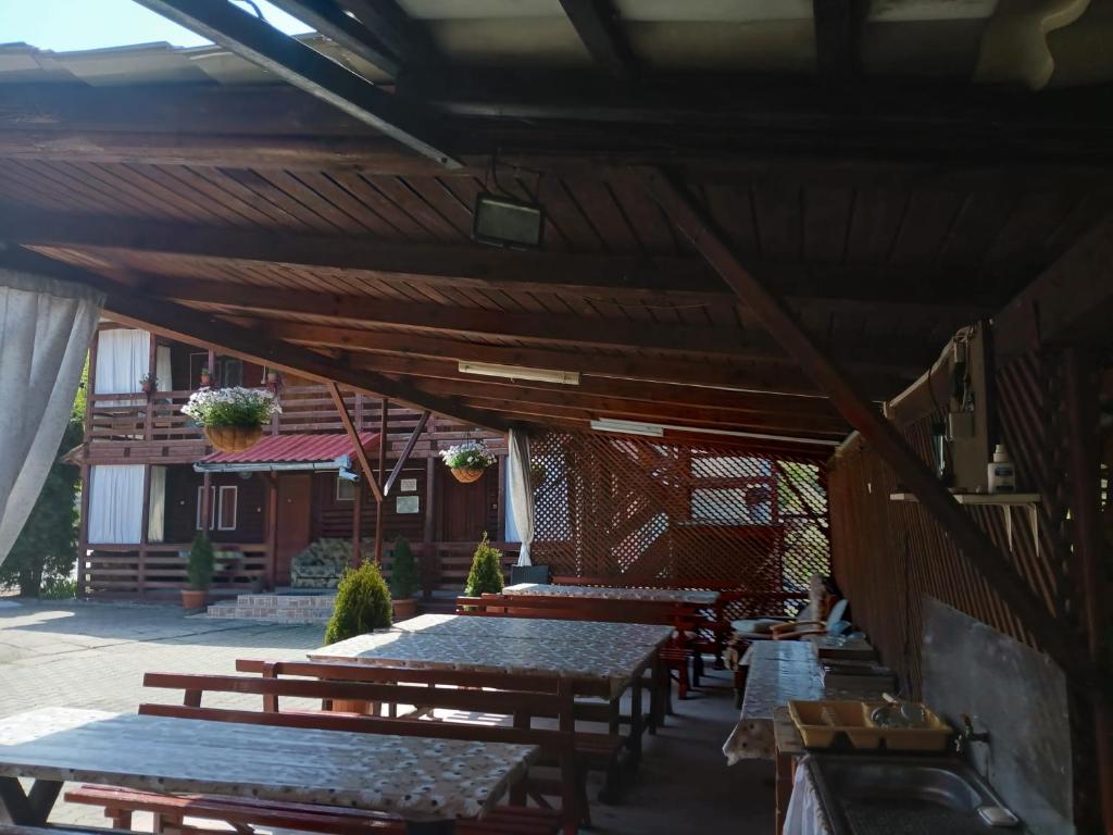 Restaurace v ubytování Pensiunea Maria