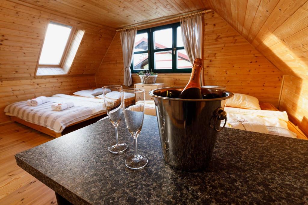 Fotografie z fotogalerie ubytování Srubové apartmány Rak v destinaci Černá v Pošumaví