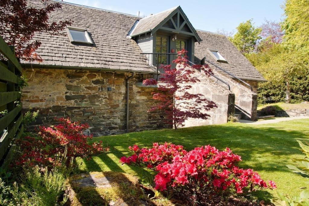 Craigatin House & Courtyard 7