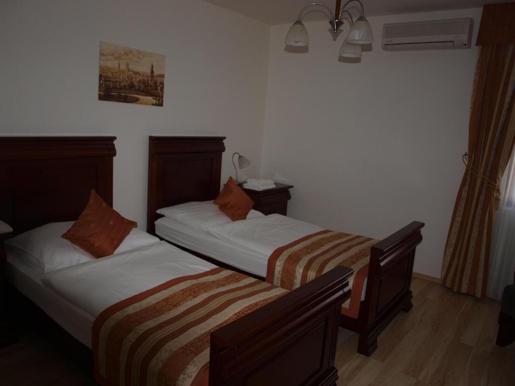 Hotel Oko - Resim 33