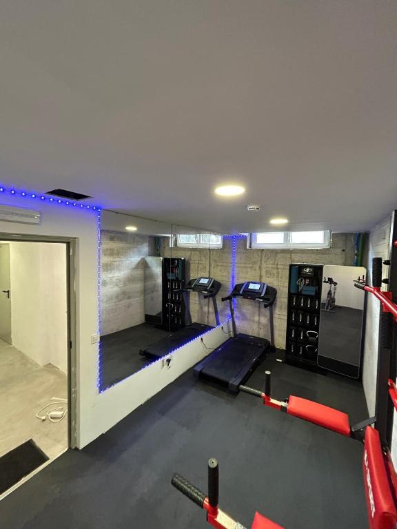 Fitness centrum a/nebo fitness zařízení v ubytování Apto 2.Duplex con jardin.Centrico-