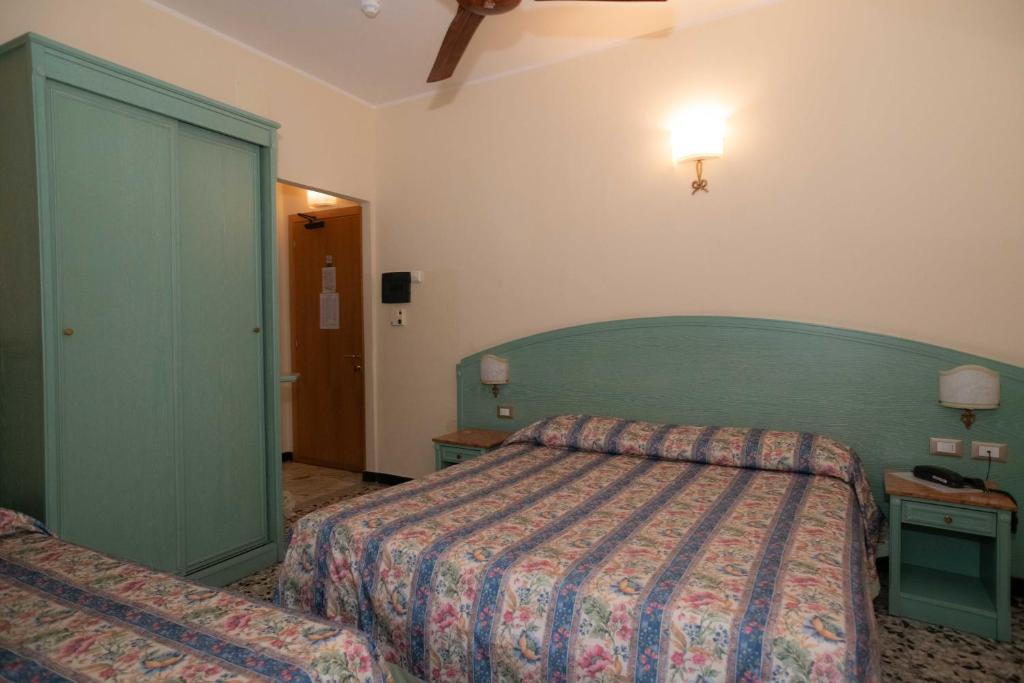 Hotel Magnolia - Standard Triple Room
