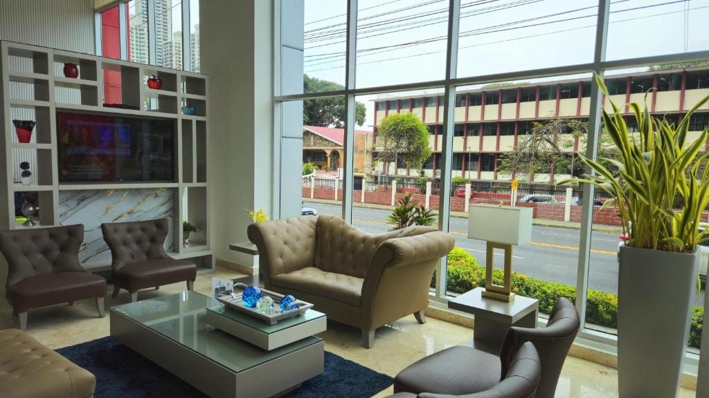 Posezení v ubytování Ramada Plaza by Wyndham Panama Punta Pacifica