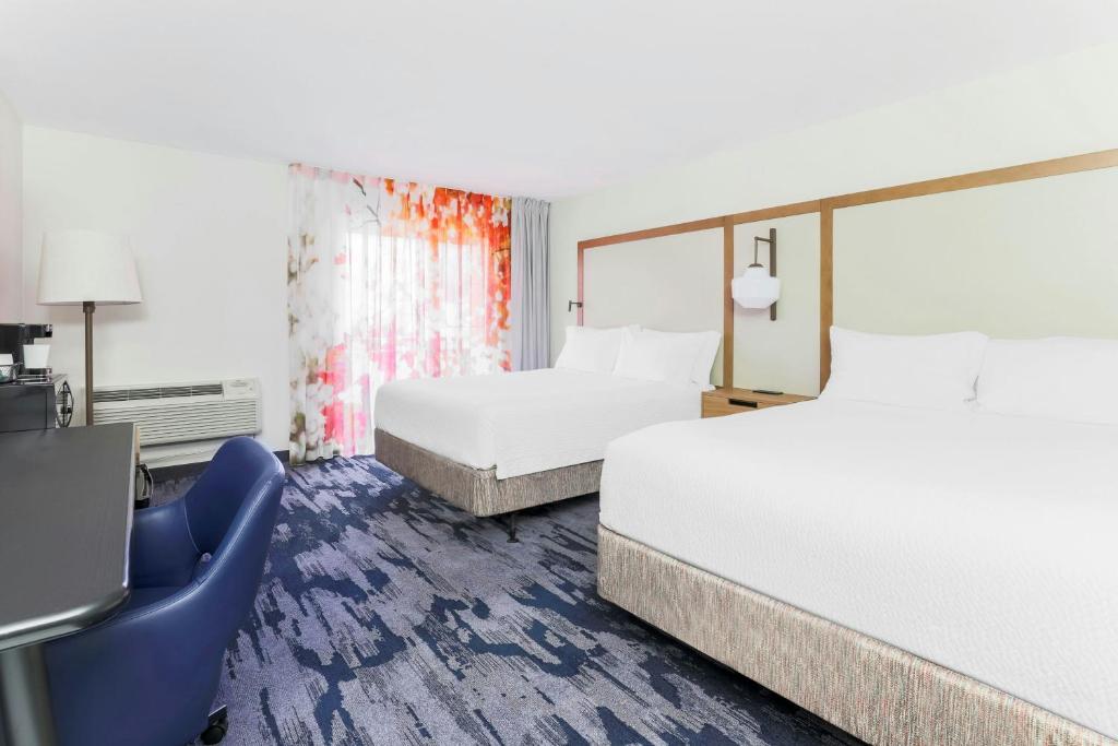 Fairfield Inn and Suites by Marriott San Jose Airport photo