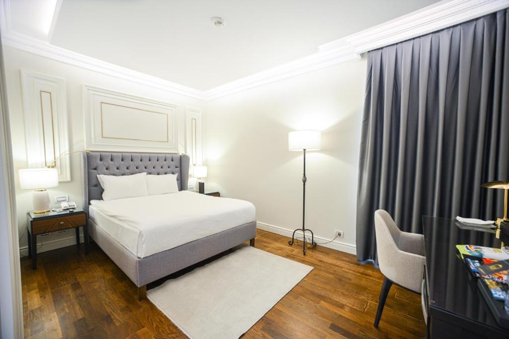 Postel nebo postele na pokoji v ubytování Xheko Imperial Luxury Hotel & SPA