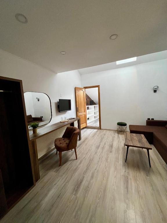 TV a/nebo společenská místnost v ubytování Casa Braneana