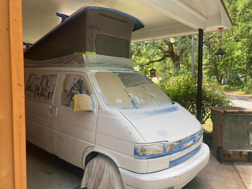 Φωτογραφία από το άλμπουμ του Heyward Camper Host σε Abbeyville