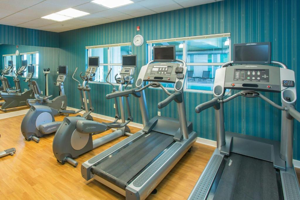 Fitness centrum a/nebo fitness zařízení v ubytování Residence Inn by Marriott Moncton
