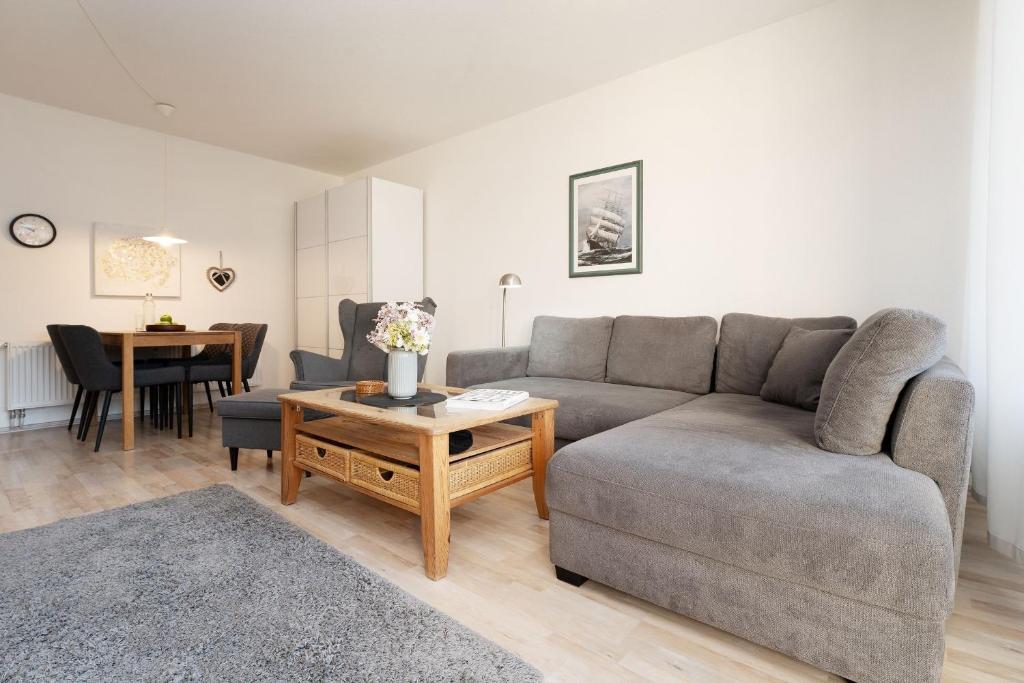 Posezení v ubytování Strandhotel Kellenhusen Wohnung 3