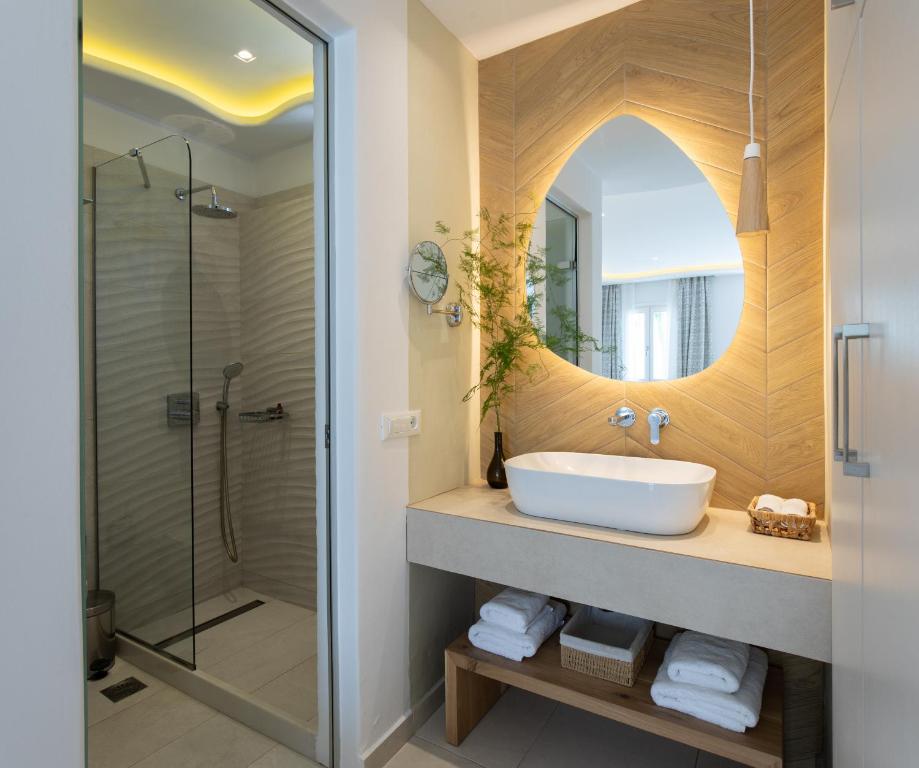 Damianos Mykonos Hotel - 4