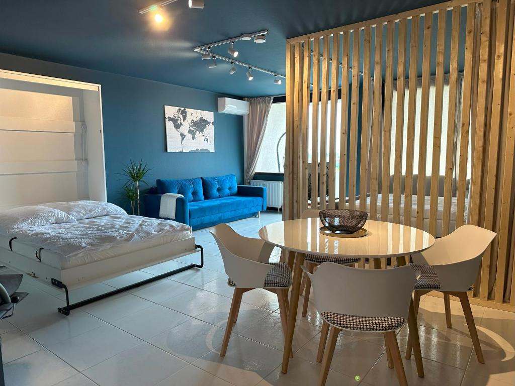 Postel nebo postele na pokoji v ubytování Ferienwohnung Münsterblick