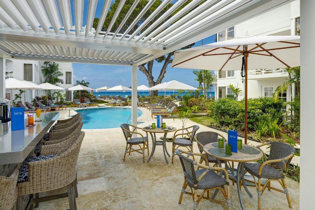 Bazén v ubytování Treasure Beach Art Hotel, An Autograph Collection All-Inclusive Resort nebo v jeho okolí