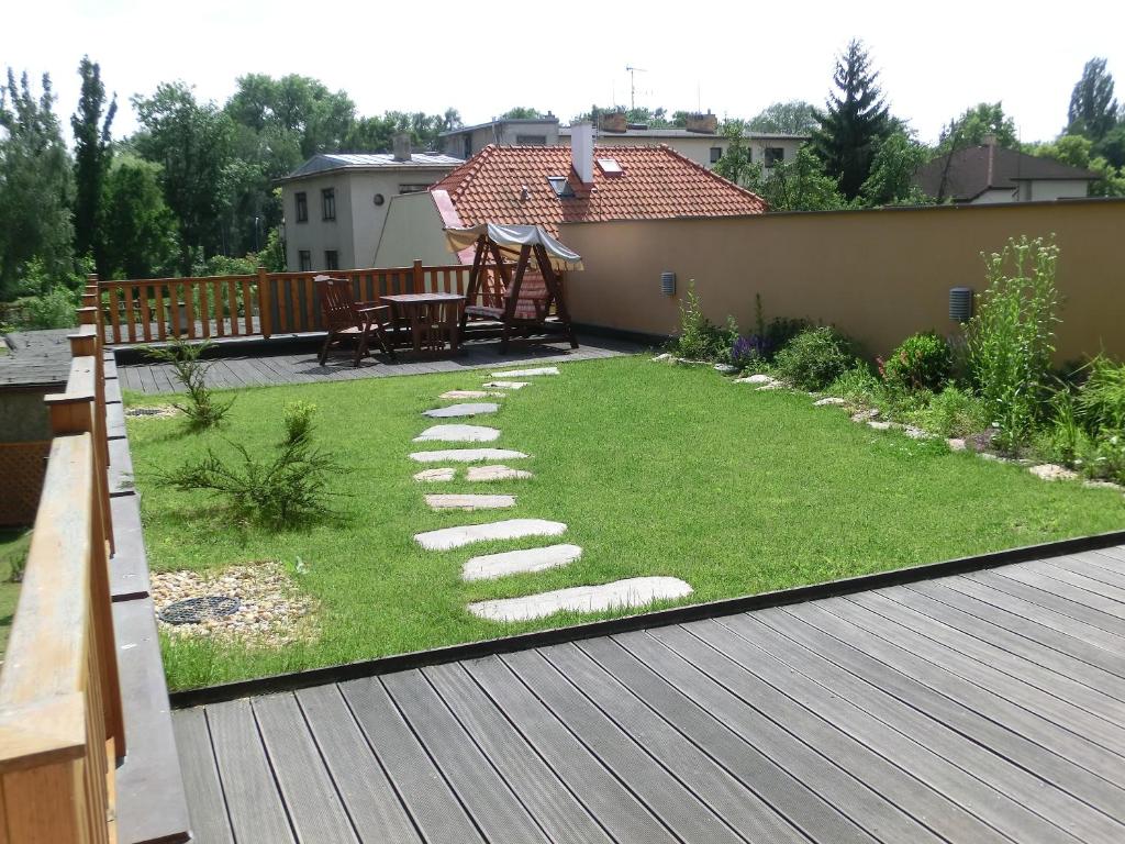 Zahrada ubytování Pension Rondel