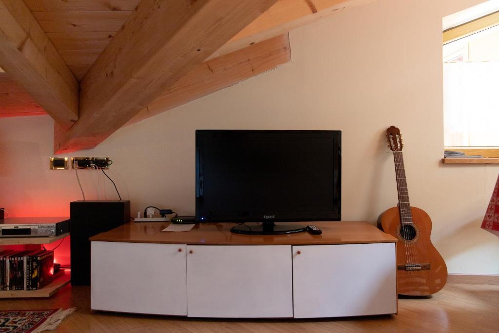TV a/nebo společenská místnost v ubytování Bergreen Apartments
