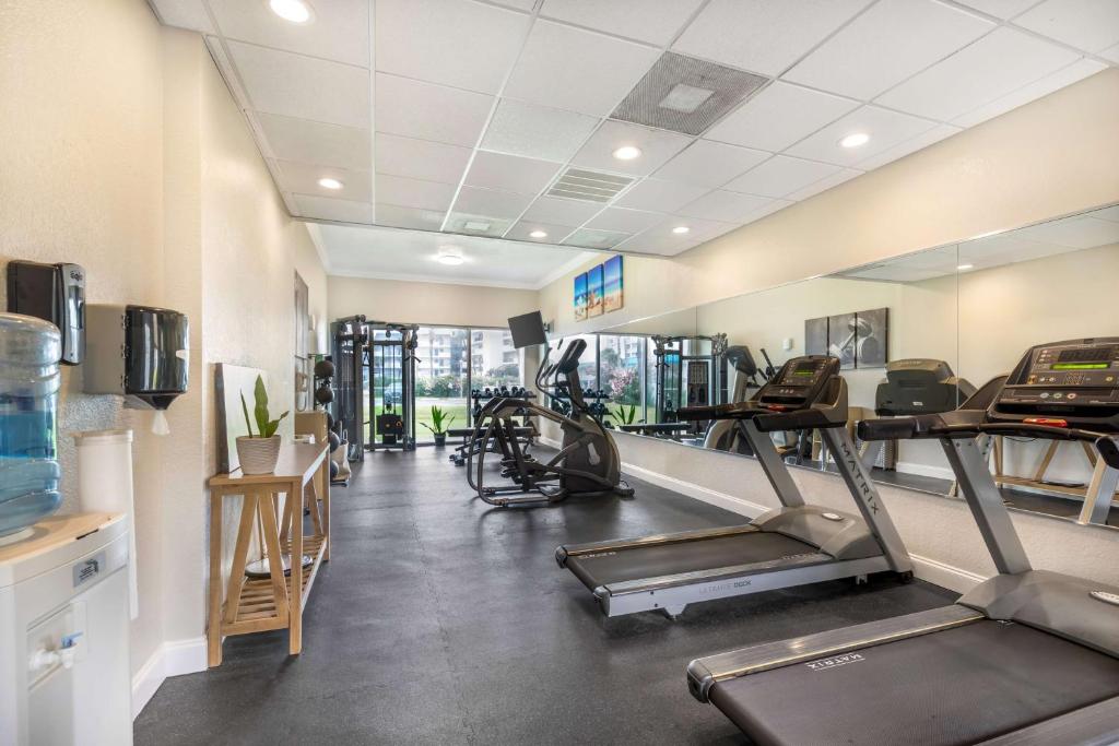Fitness centrum a/nebo fitness zařízení v ubytování Best Western Cocoa Beach - Port Canaveral
