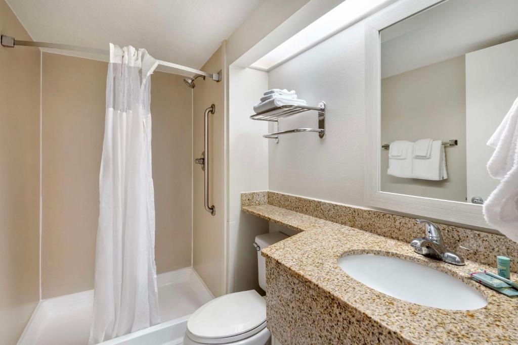 Koupelna v ubytování Best Western Cocoa Beach - Port Canaveral