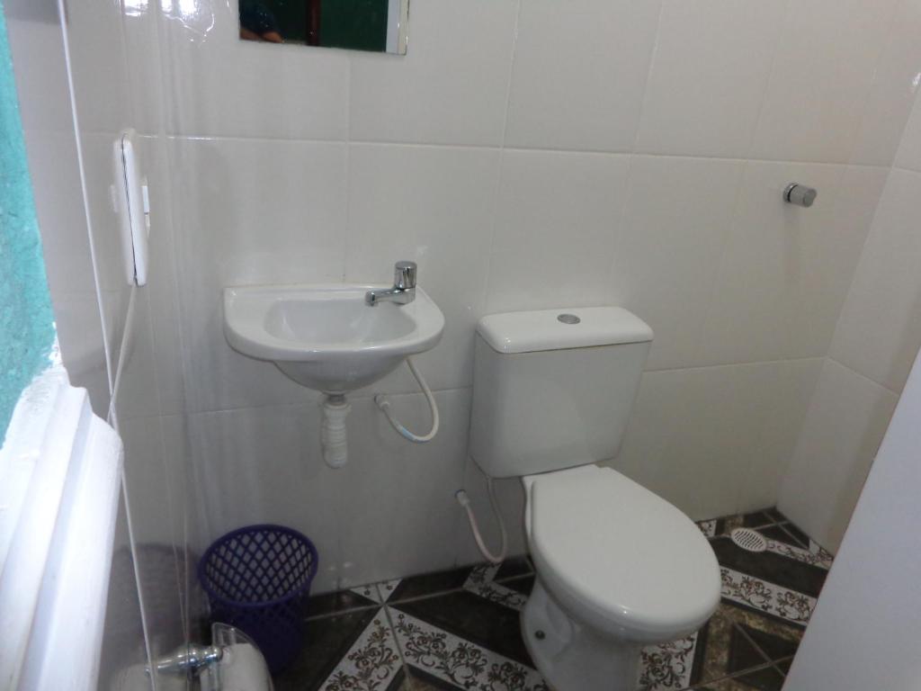  Hotel Flor do Gomide