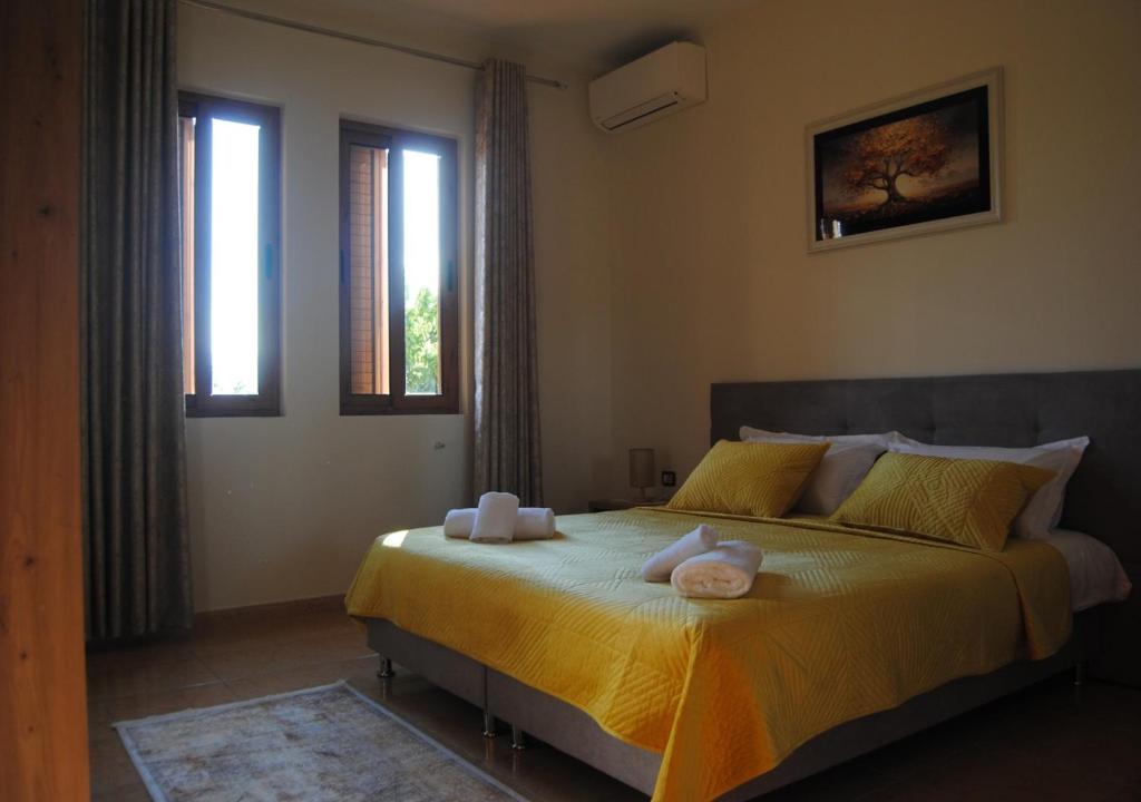 Letto o letti in una camera di Demaj House