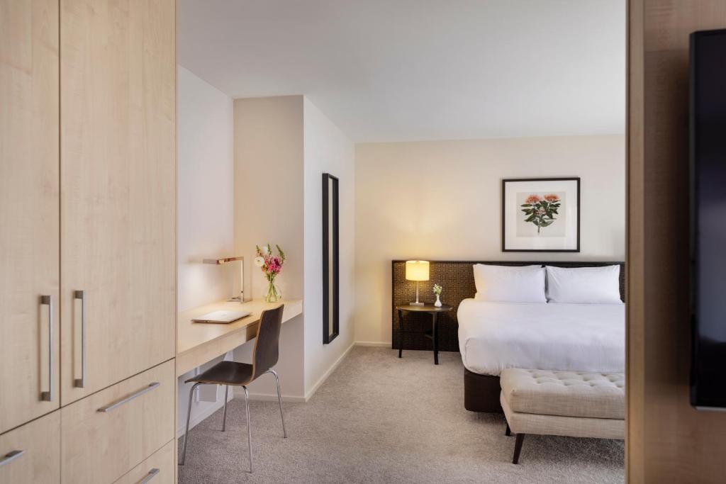 Edit Auckland Greenlane - Resim 8