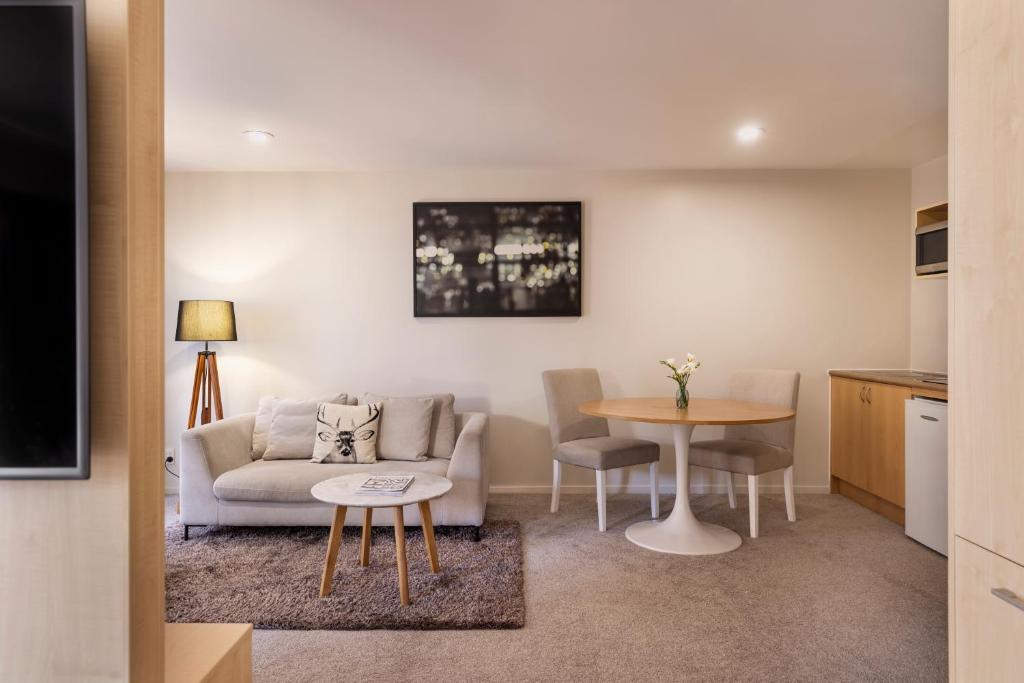 Edit Auckland Greenlane - Resim 12