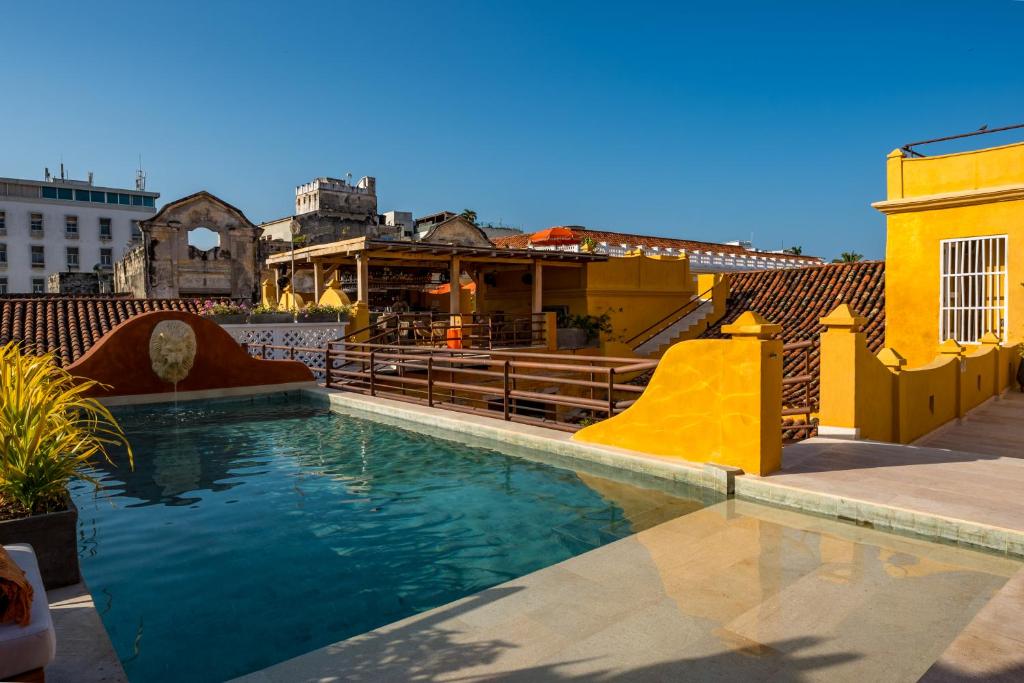 Bazén v ubytování Casa Carolina Hotel Cartagena nebo v jeho okolí