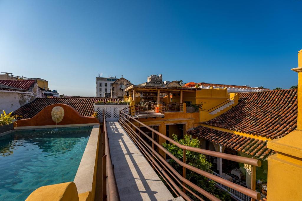 Bazén v ubytování Casa Carolina Hotel Cartagena nebo v jeho okolí