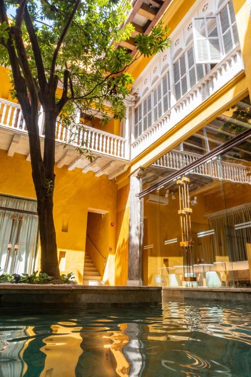 Bazén v ubytování Casa Carolina Hotel Cartagena nebo v jeho okolí