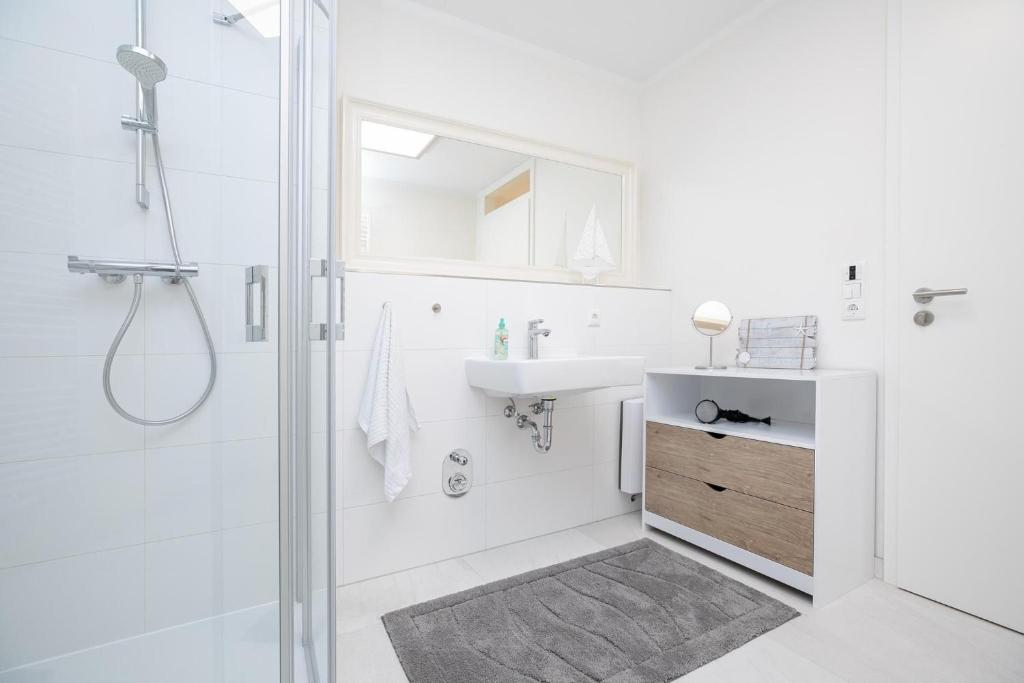 Koupelna v ubytování Hauptstraße 26e Seeluft