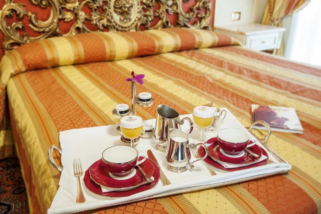 Nápoje v ubytování Hotel Regina Palace