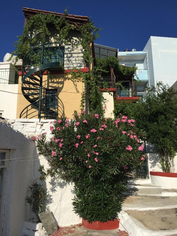 Melissa Apartments, Anogeia, Greece - Booking.com