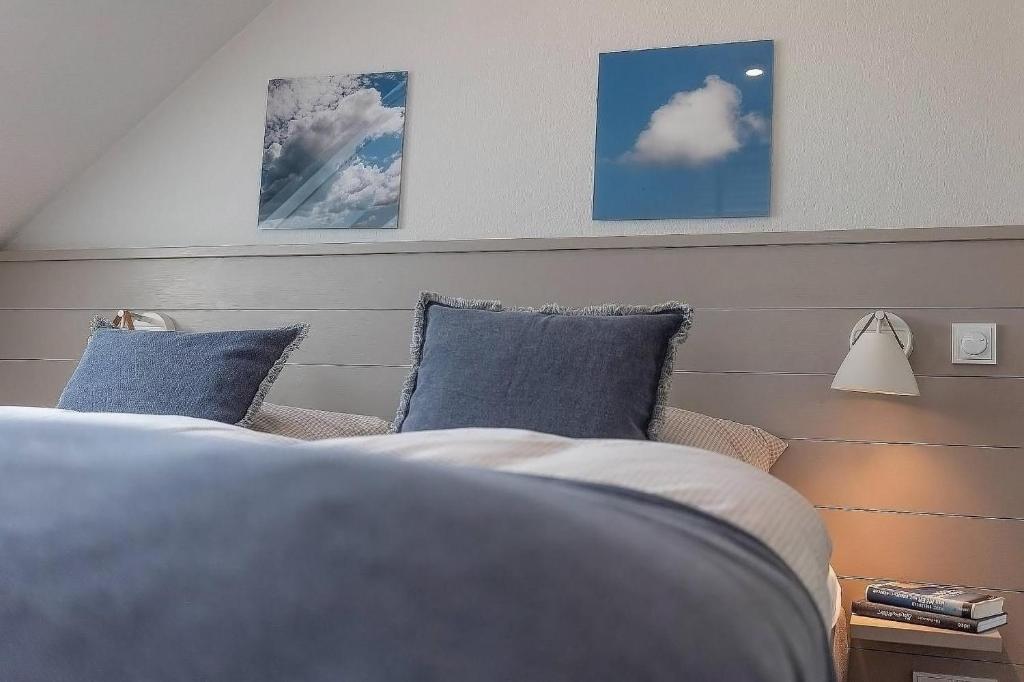 Postel nebo postele na pokoji v ubytování Sonne und Meer Wohnung 3