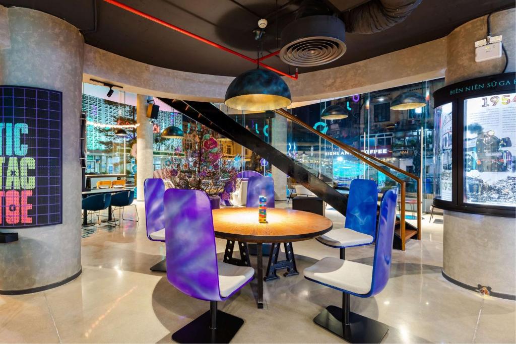 Restaurace v ubytování Tru by Hilton Hanoi Station