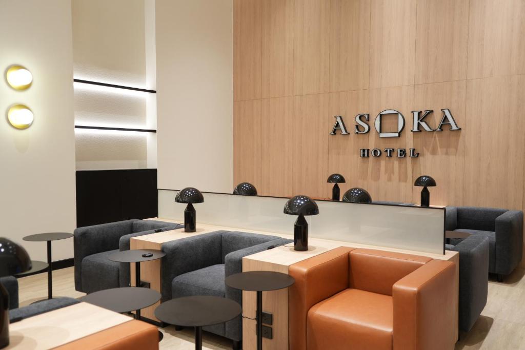 Asoka Hotel at Asoke Makkasan - Resim 9