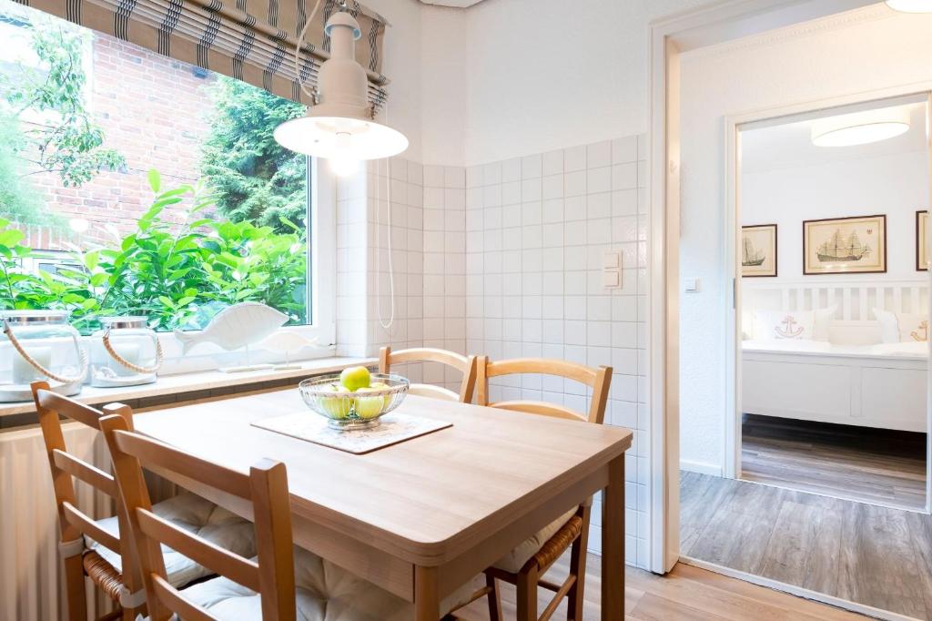 Fotografie z fotogalerie ubytování Rosenstraße 1a Bootshaus v destinaci Grömitz