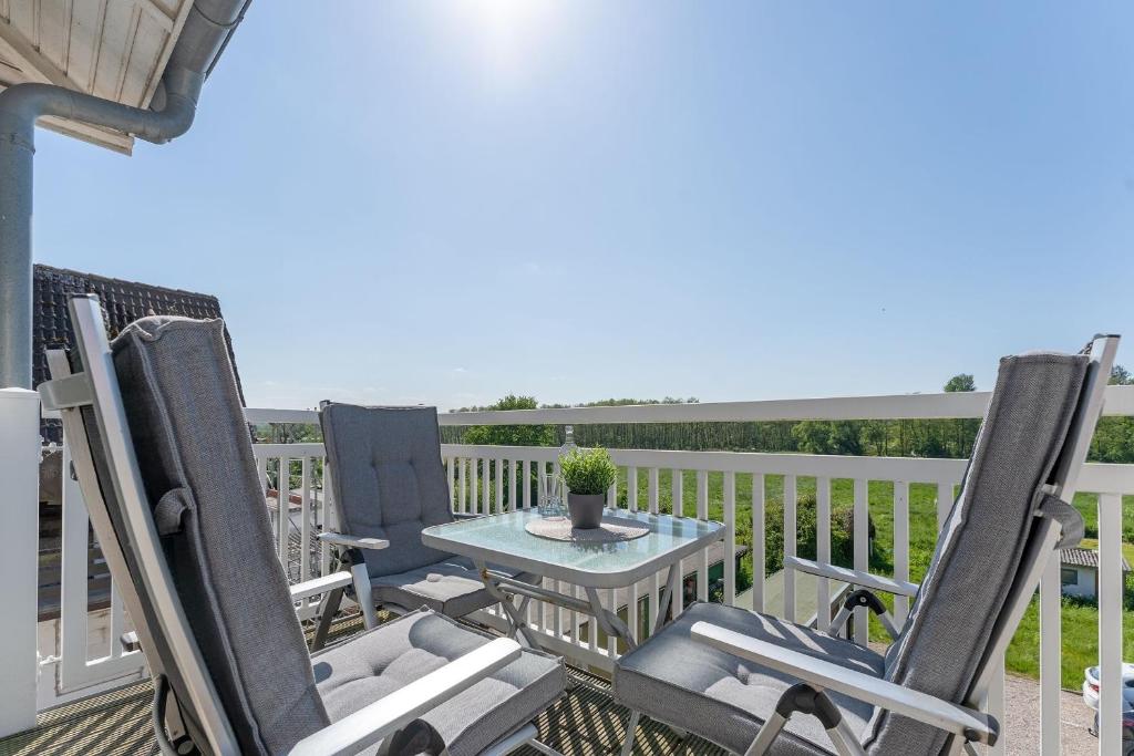 Balkón nebo terasa v ubytování Strandallee 53 Sonnendeck