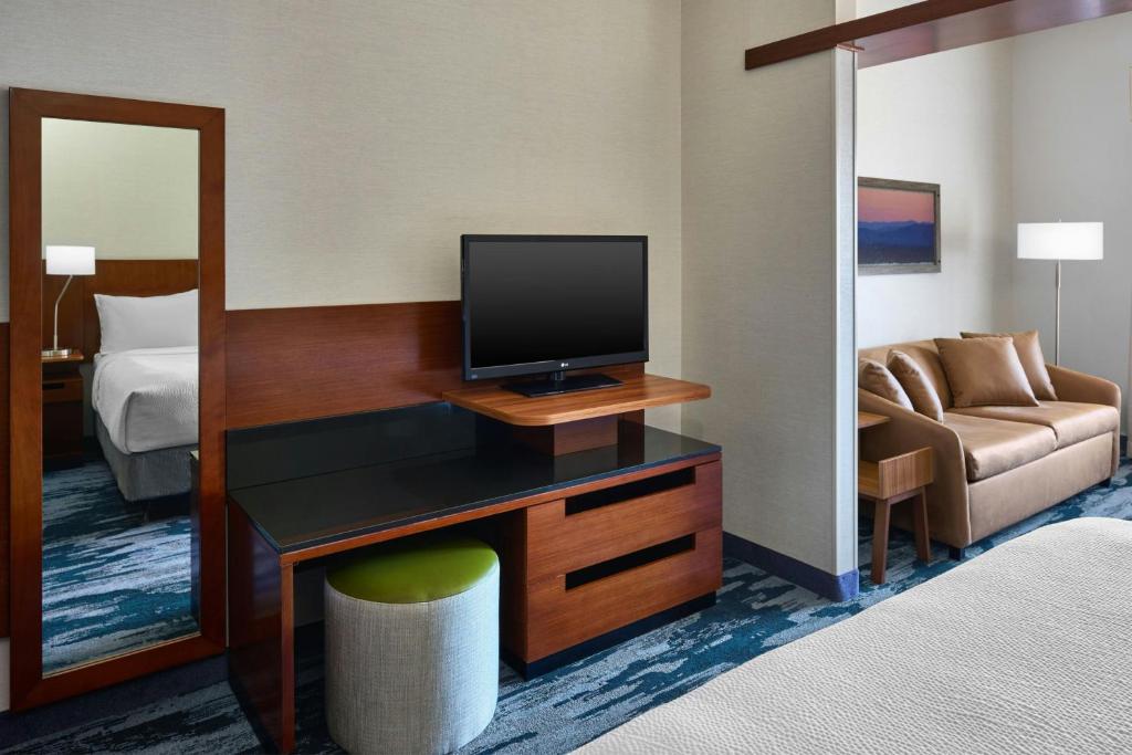 Fairfield by Marriott Inn & Suites Knoxville Turkey Creek photo
