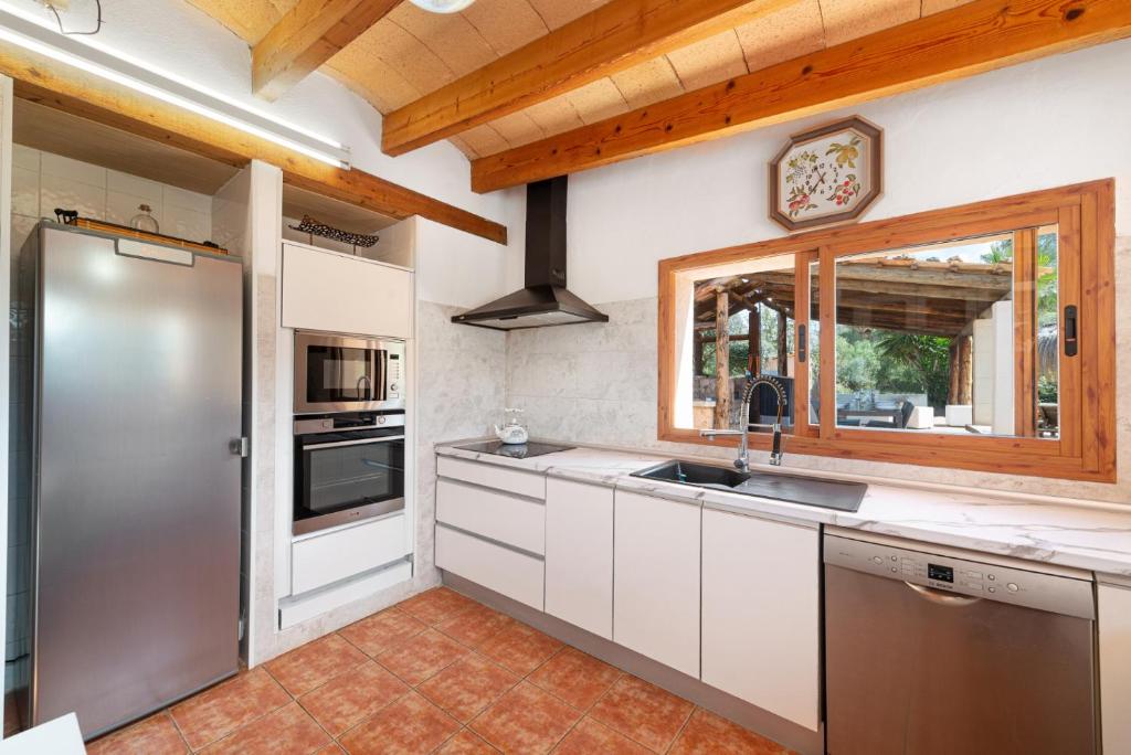 Una cocina o zona de cocina en Cas Mostatxet - Sencelles