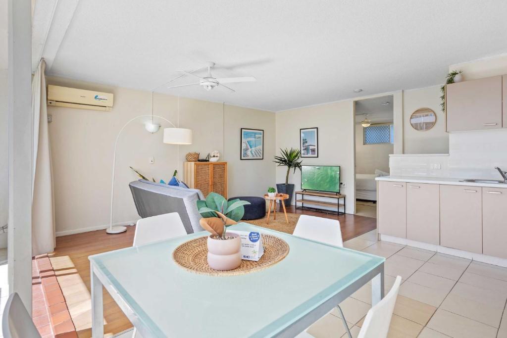 Beachfront Hi Ho Beach Apartments on Broadbeach - Apartamento De Un Dormitorio - Pisos Altos