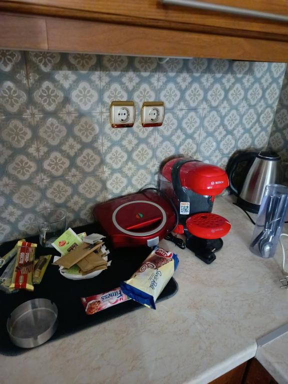 Jedlo v apartmánovom hoteli alebo blízkom okolí