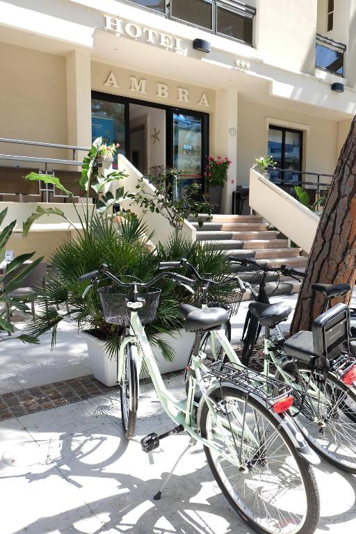 Jízda na kole v ubytování Ambra Hotel Cattolica nebo okolí