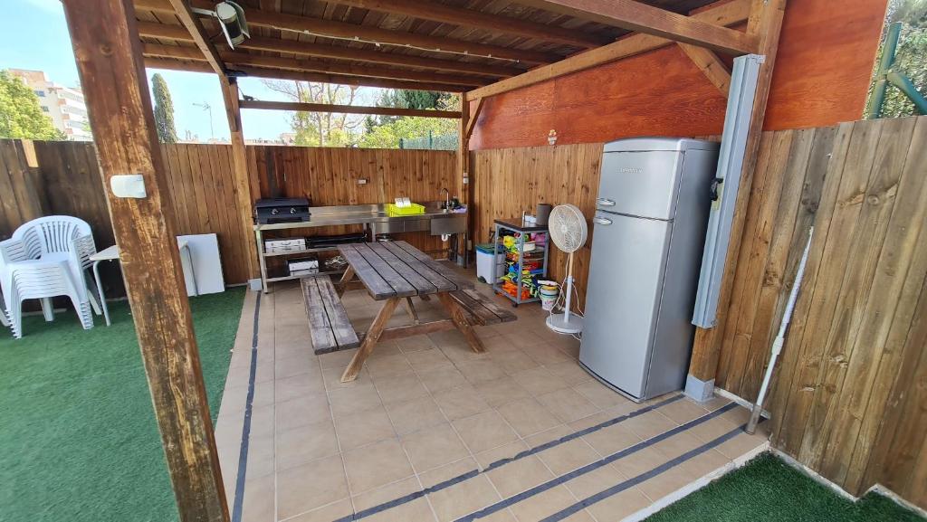 Kuchyň nebo kuchyňský kout v ubytování Villa Paraíso