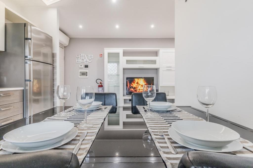 Modern 2 Bedroom Apt Cinecitta