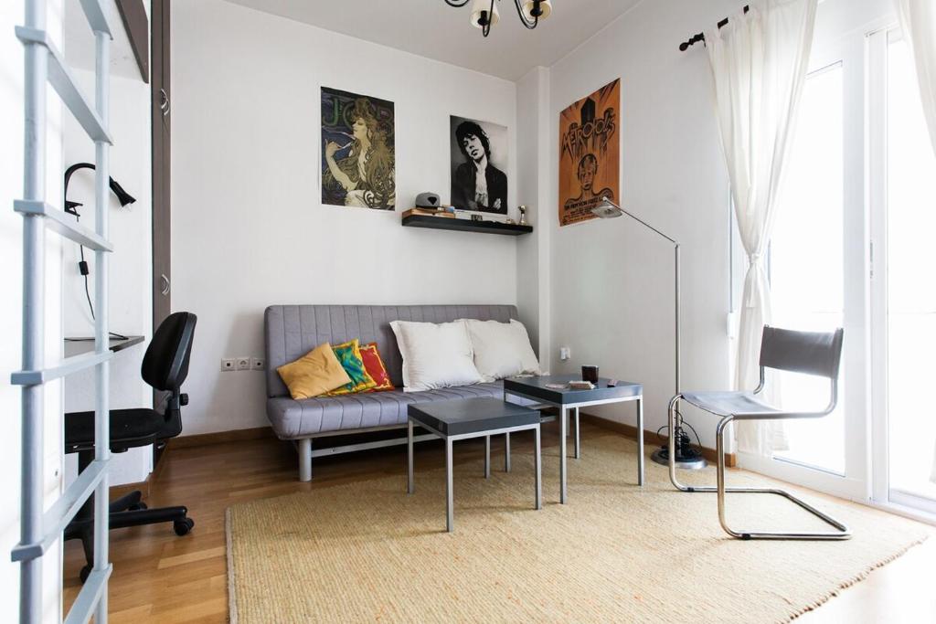 Cozy renovated flat with balcony