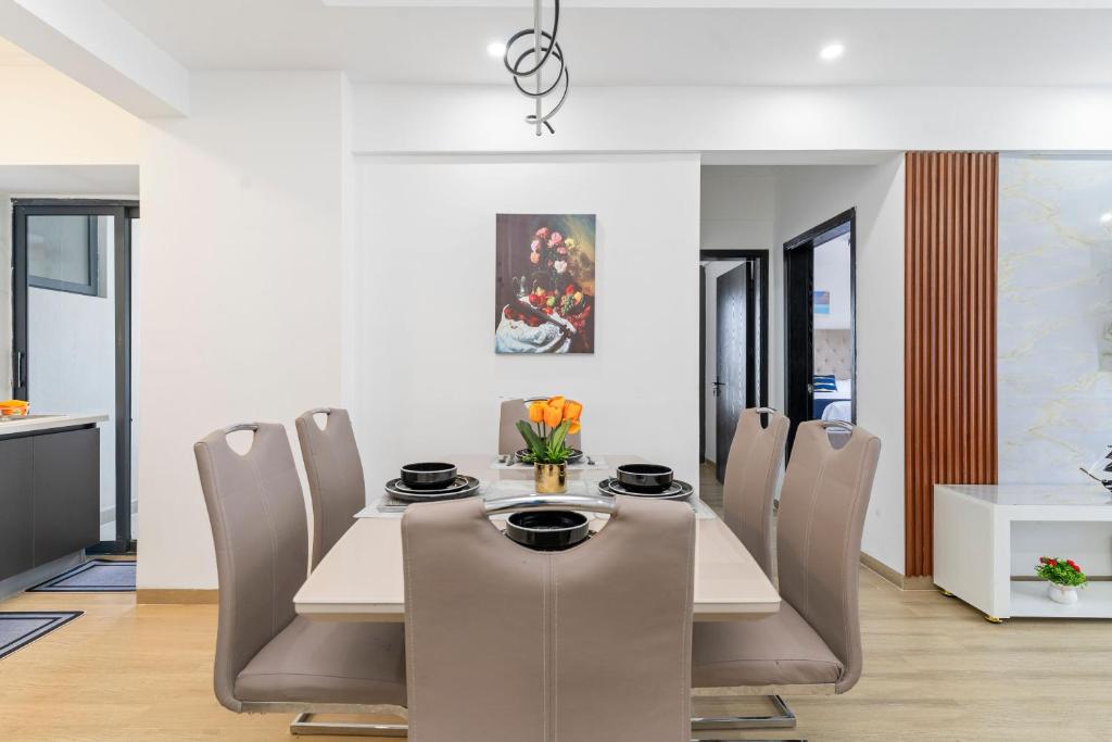 Posezení v ubytování 2 bedroom Marina Bay Square Apt Westland's Nairobi, Kenya