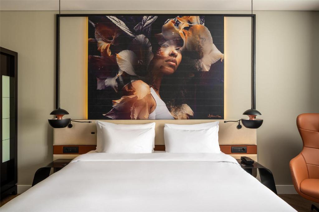 
Executive Room with Lounge Access
