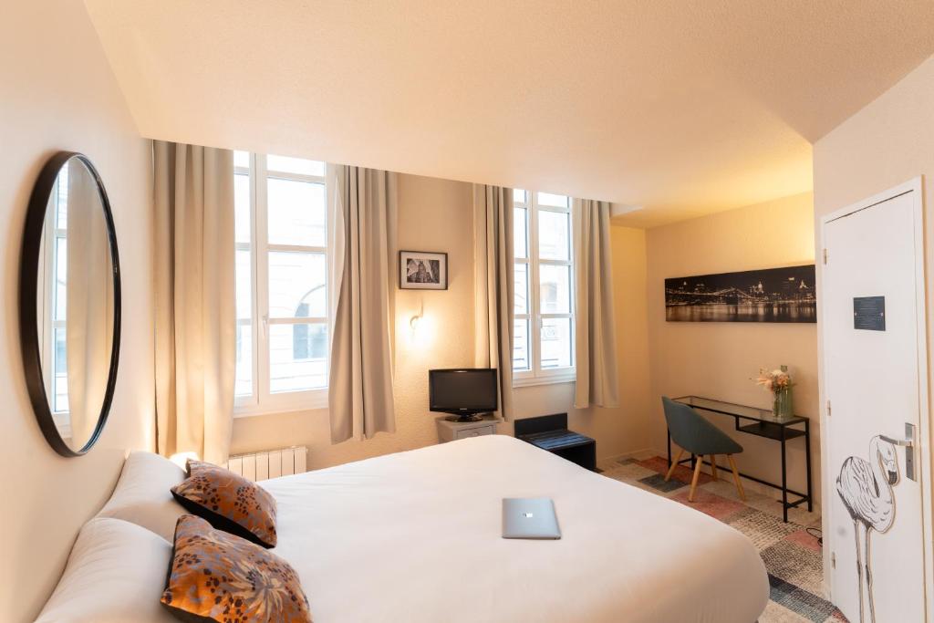 Televisyen dan/atau pusat hiburan di Résidence du Théâtre