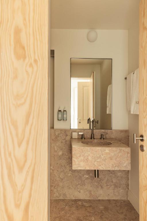 LIOZ Lisboa - Resim 26