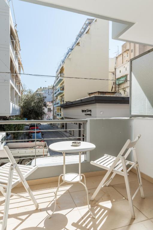 A balcony or terrace at Elvita Apartments 3